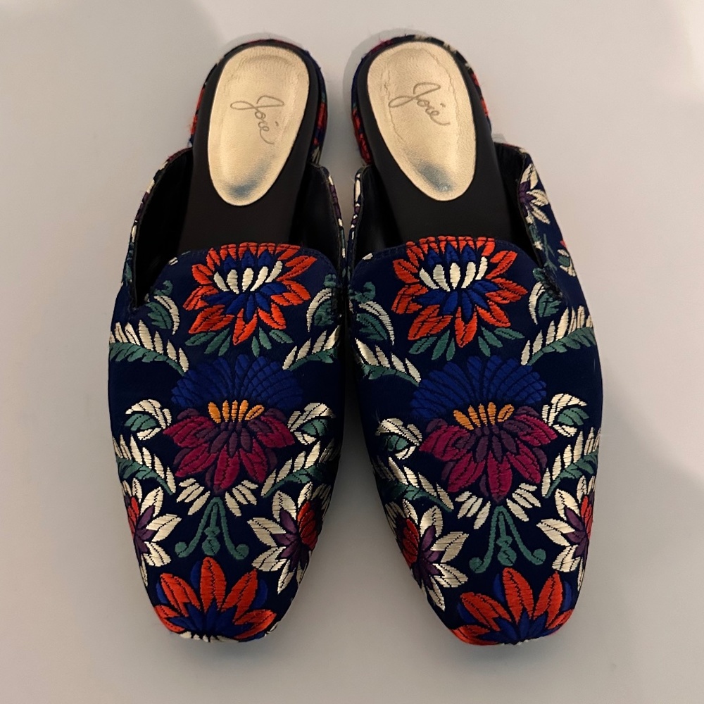 Joie Brocade Slides in size 36 EURO (6 US)